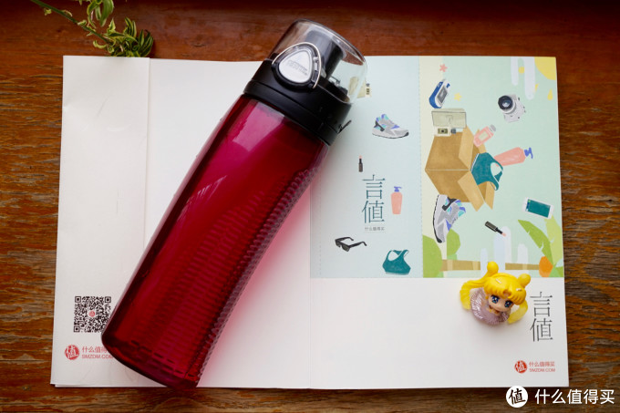 酷夏中的凉水杯:THERMOS 膳魔师 Intak Hydration 运动水壶 开箱及使用感受