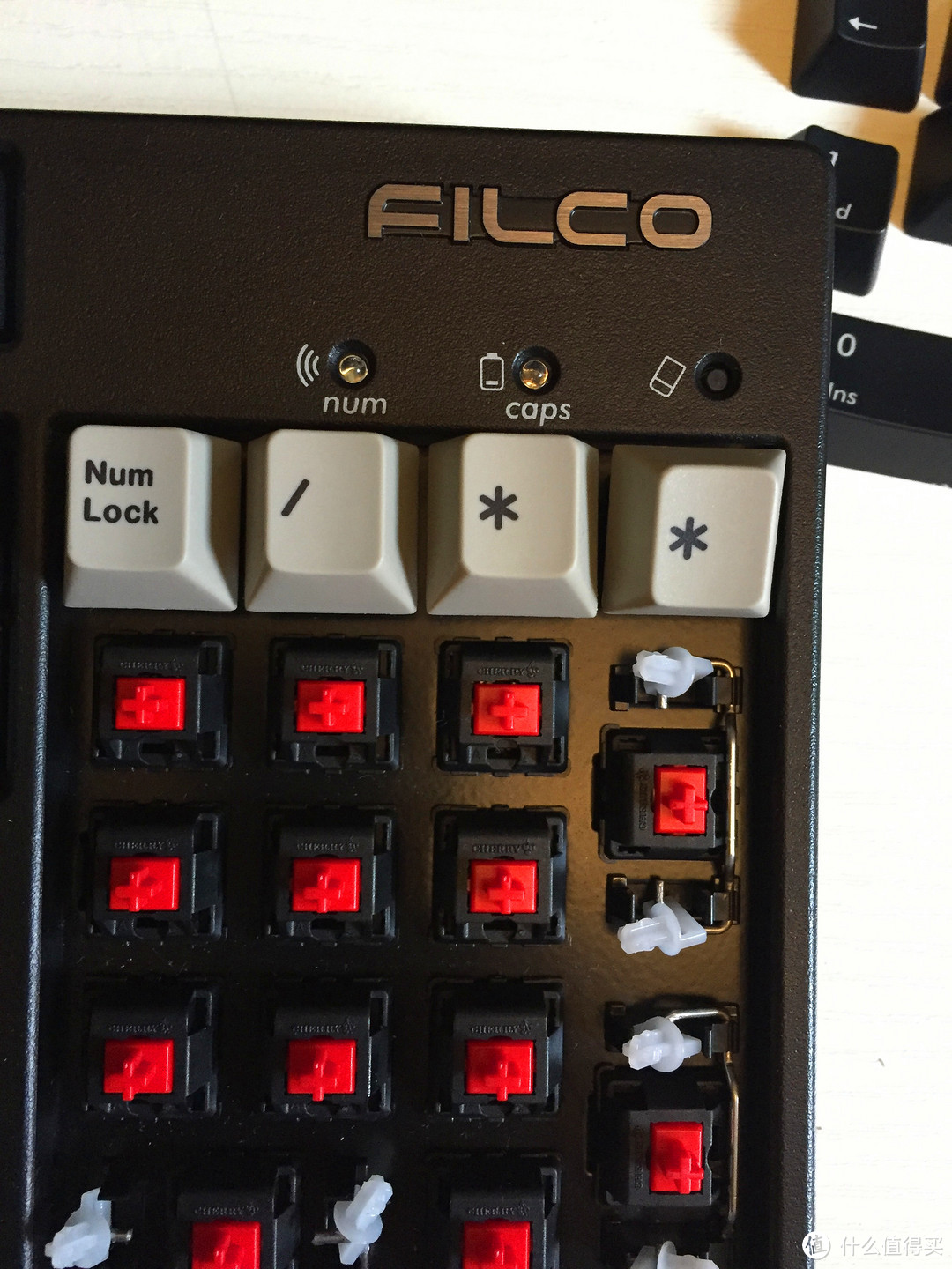 一步到位的选择：FILCO 斐尔可 蓝牙双模键盘+更换键帽