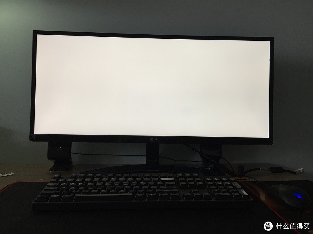 桌面大换血——LG 29um68-p 带鱼屏显示器