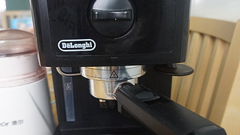 德龙 EC146.B 泵压式咖啡机使用简评(操作|系统|噪声|价格)