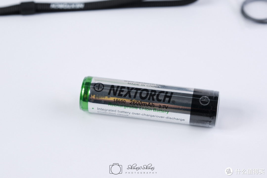 #本站首晒# 暴雨倾盆：论一款破窗手电 NEXTORCH 纳丽德 TA5