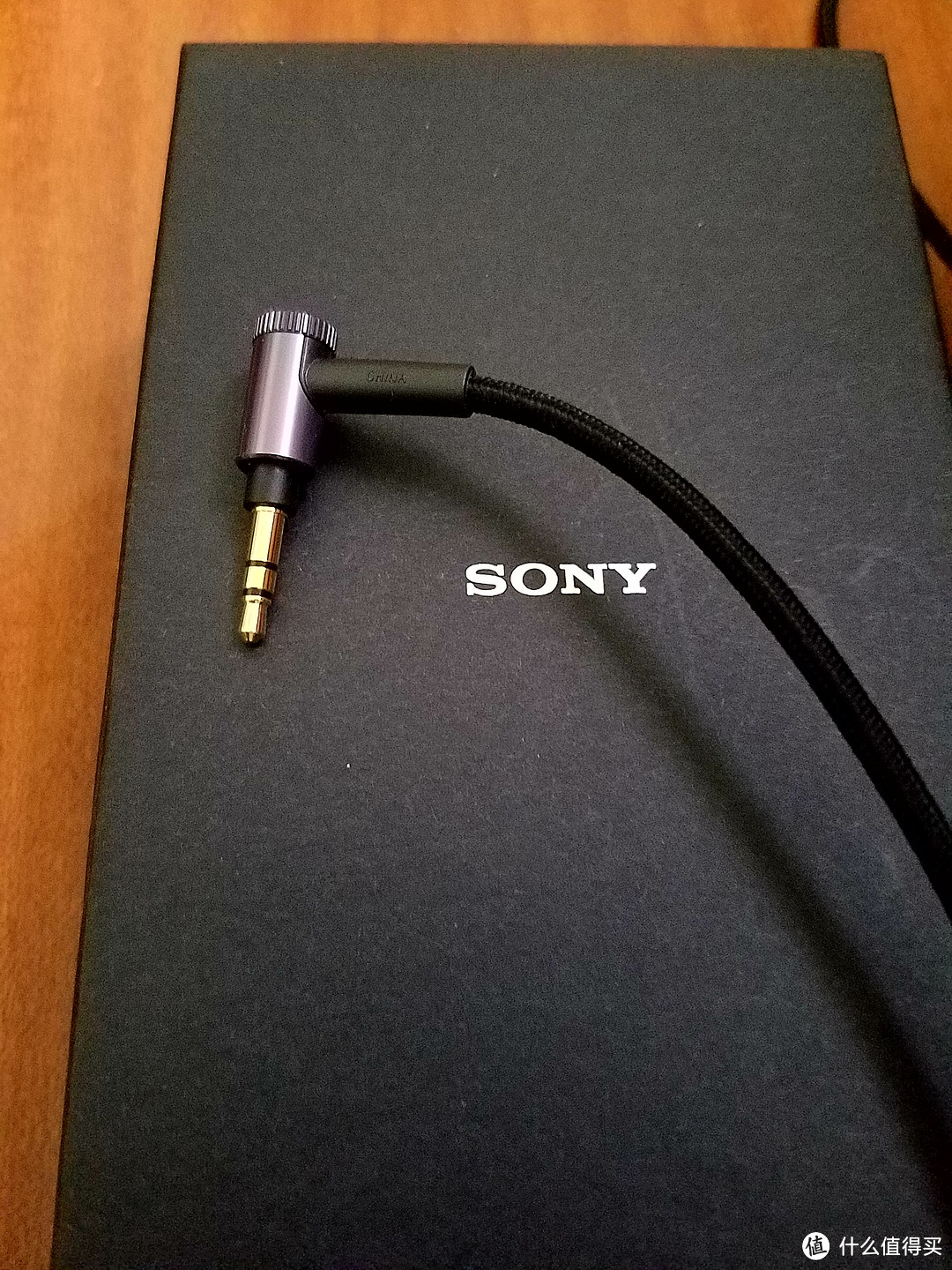 索尼大法好 — SONY 索尼 XBA-300AP 三单元动铁耳机 开箱及换线感受