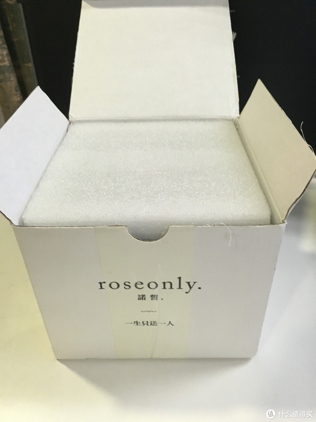 #原创新人#一生只送一人，星座经典の天秤座：roseonly 永生花礼盒