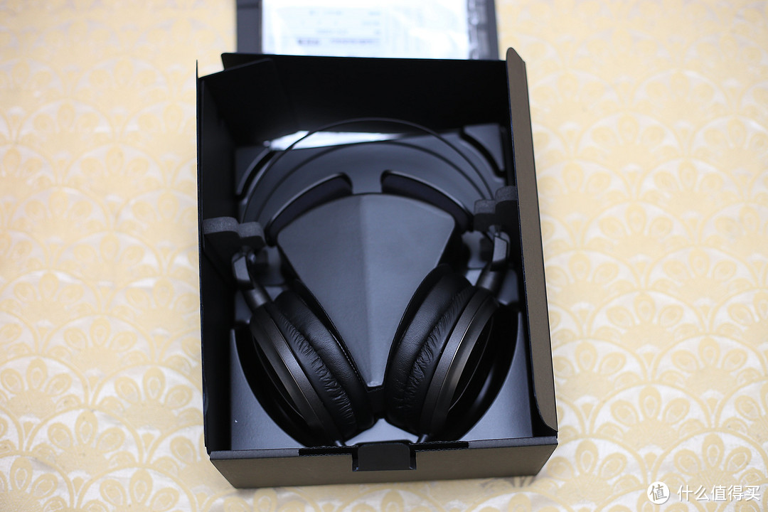 #本站首晒# 家族异类：Audio-technica 铁三角 A2000Z 封闭式耳机