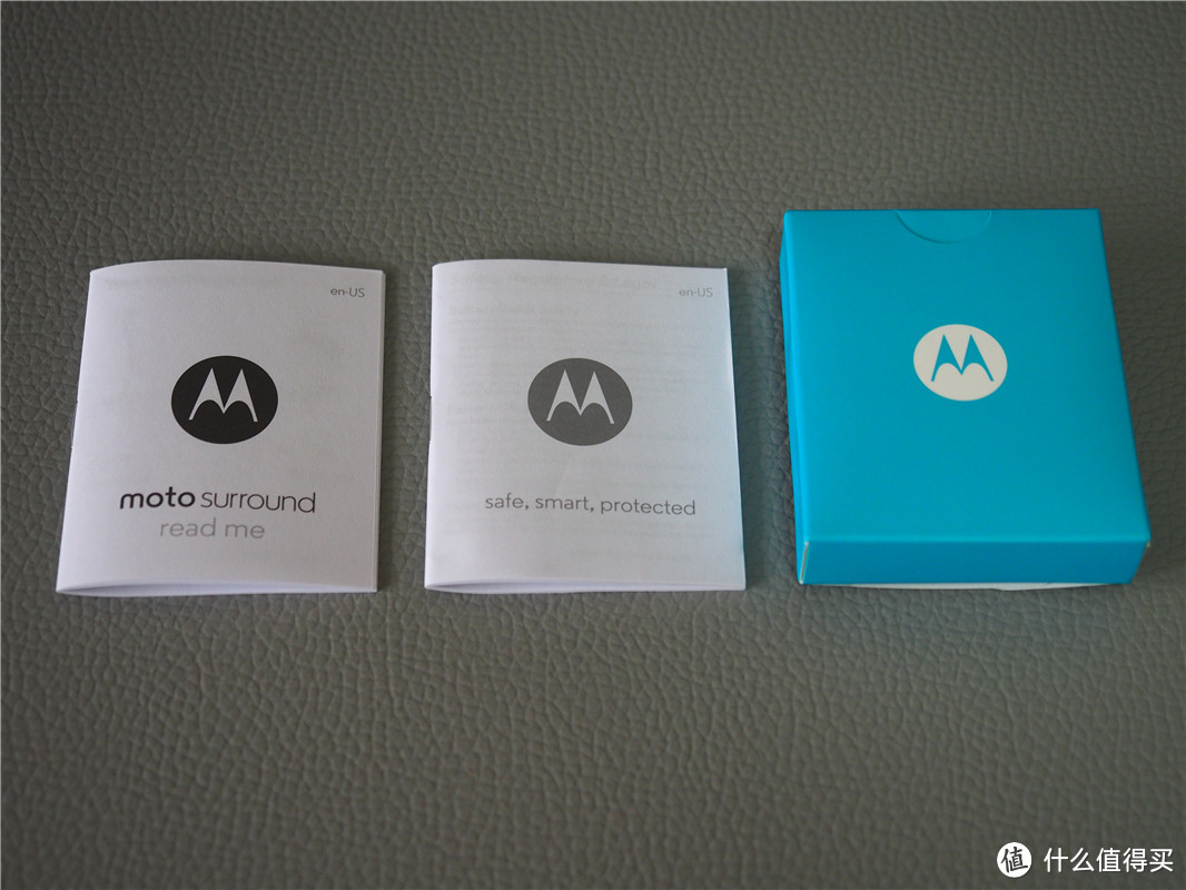 #本站首晒# 开始无线精彩：MOTOROLA 摩托罗拉 Surround220 双声道无线蓝牙耳机