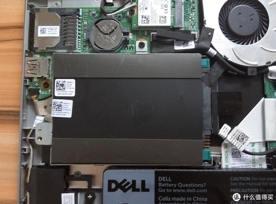 #原创新人# 拆机，更换固态硬盘以及对其看法 — Dell 戴尔 Inspiron i7359-8404SLV 笔记本电脑