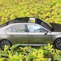 #本站首晒# 上海大众 SKODA SUPERB 1:18 汽车模型（文末彩蛋）