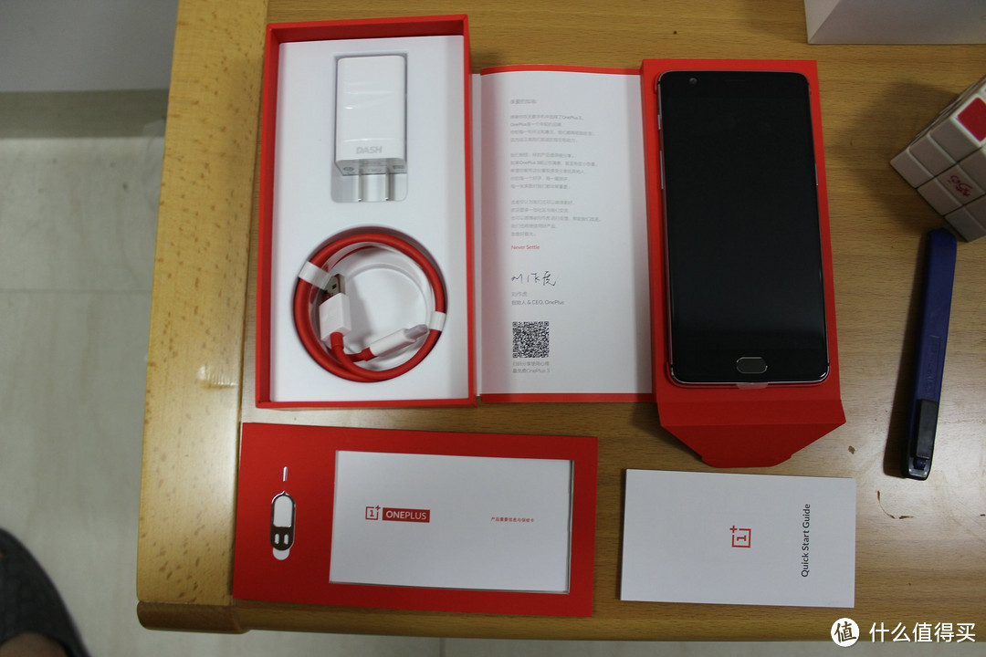 不将就！OnePlus 一加 A3000 一加手机3 64GB 全网通智能手机 开箱