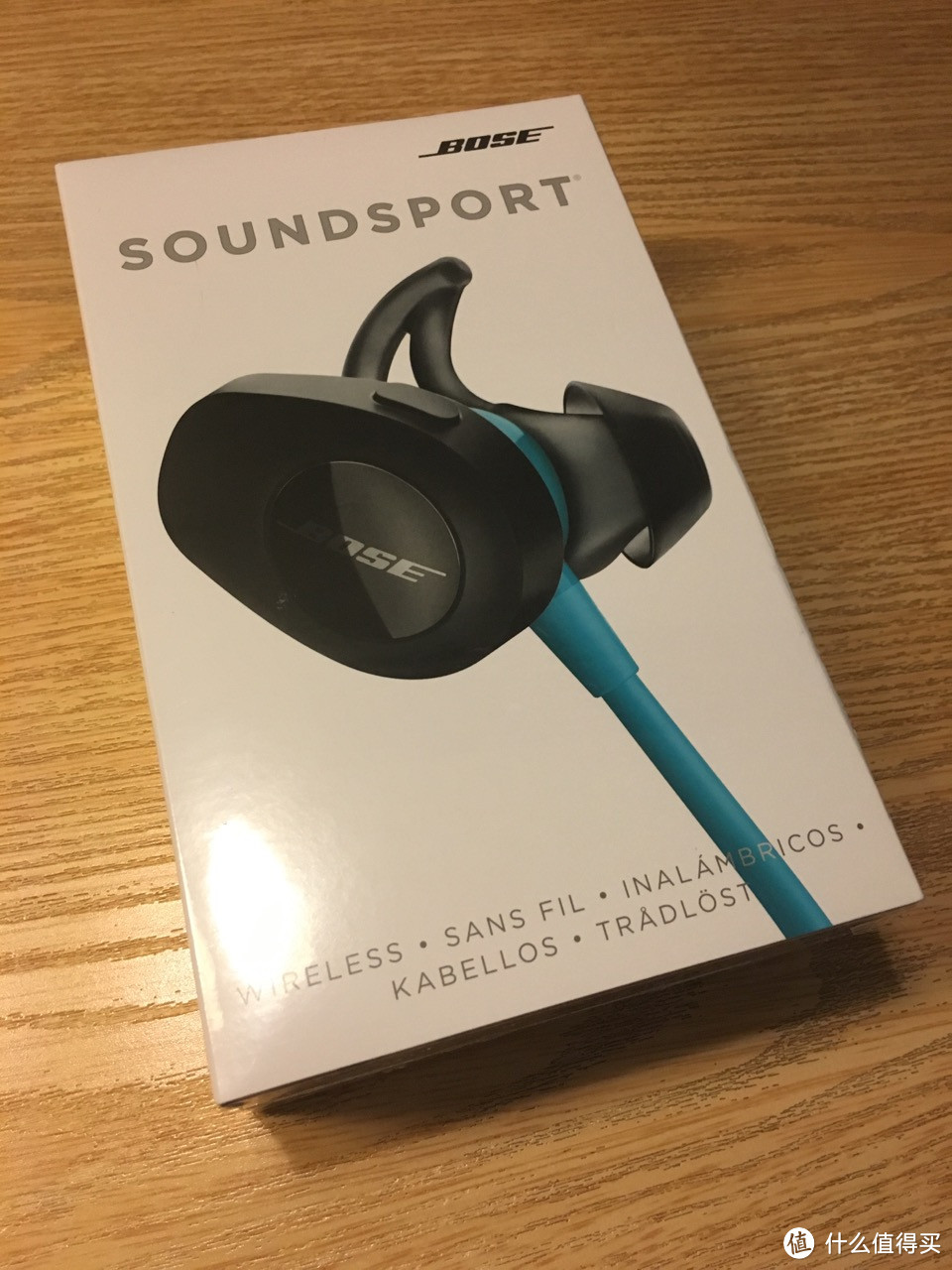 湖蓝色 BOSE SoundSport Wireless 入耳式运动耳机 首晒（附和 QC 25i 和 Soundtrue 的比较）