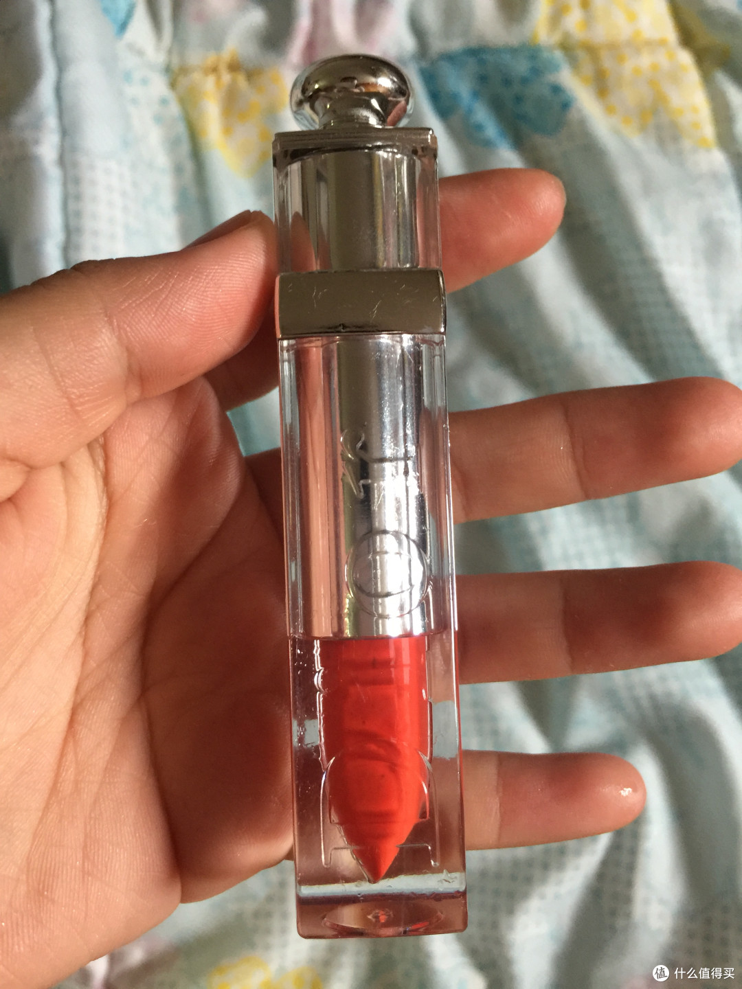 我种了一片草,名字叫做口红红红红