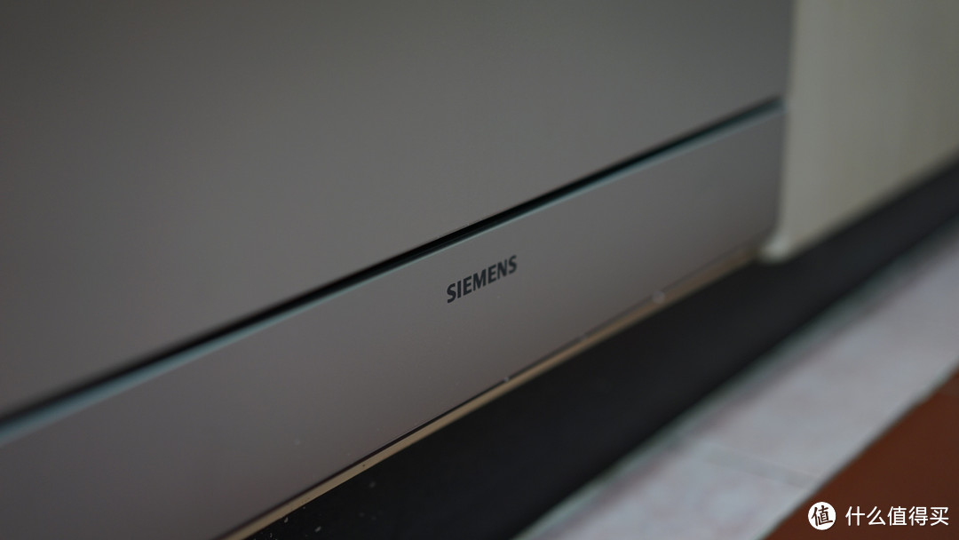 SIEMENS 西门子 SC73M810TI 2 嵌入式洗碗机使用相关注意事项