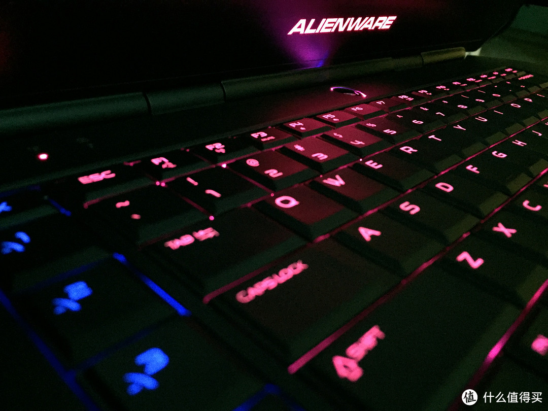 说说我填过的那些坑 — 戴尔 Alienware 外星人 AW15R2 使用心得