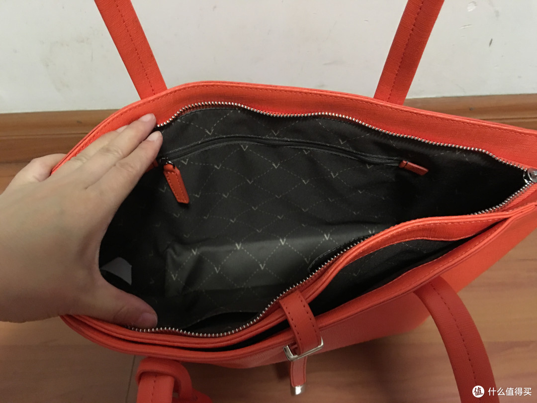 VINCE CAMUTO Leila Small 女士手提包