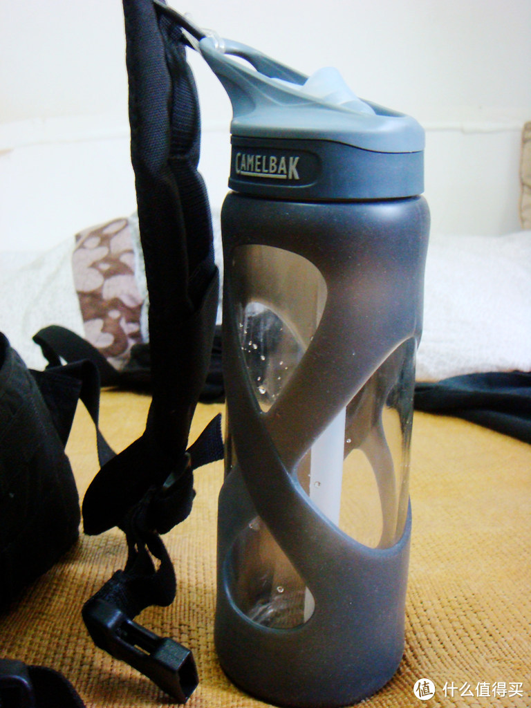 Camelbak 驼峰 法漩涡运动玻璃水瓶 开箱