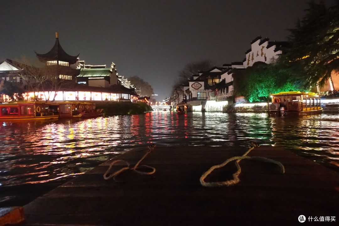 夜游秦淮河