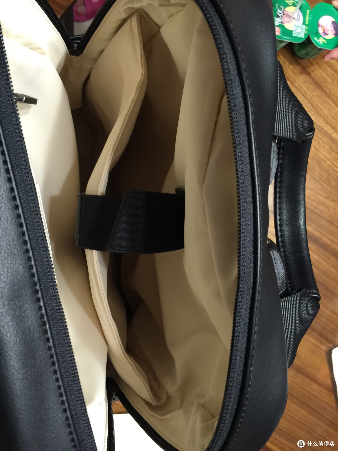 夏日出游前晒一发——Moleskine Rucksack 背包