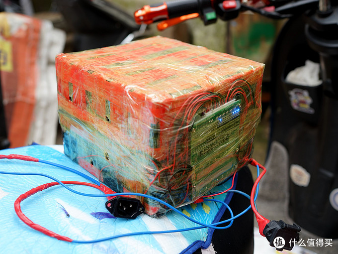 看我diy 電動車 60v 鋰電池組和多功能充電寶