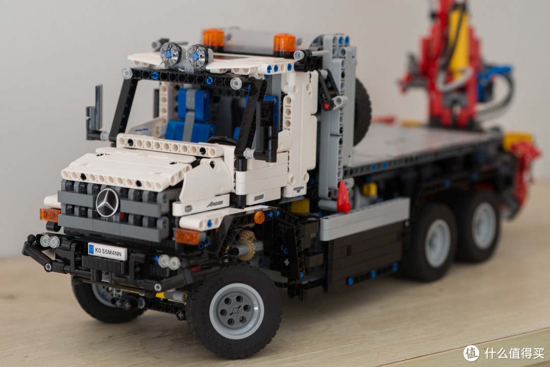 乐高 LEGO 42043 MOC-4946 Mercedes Benz Zetros拼装过程分享