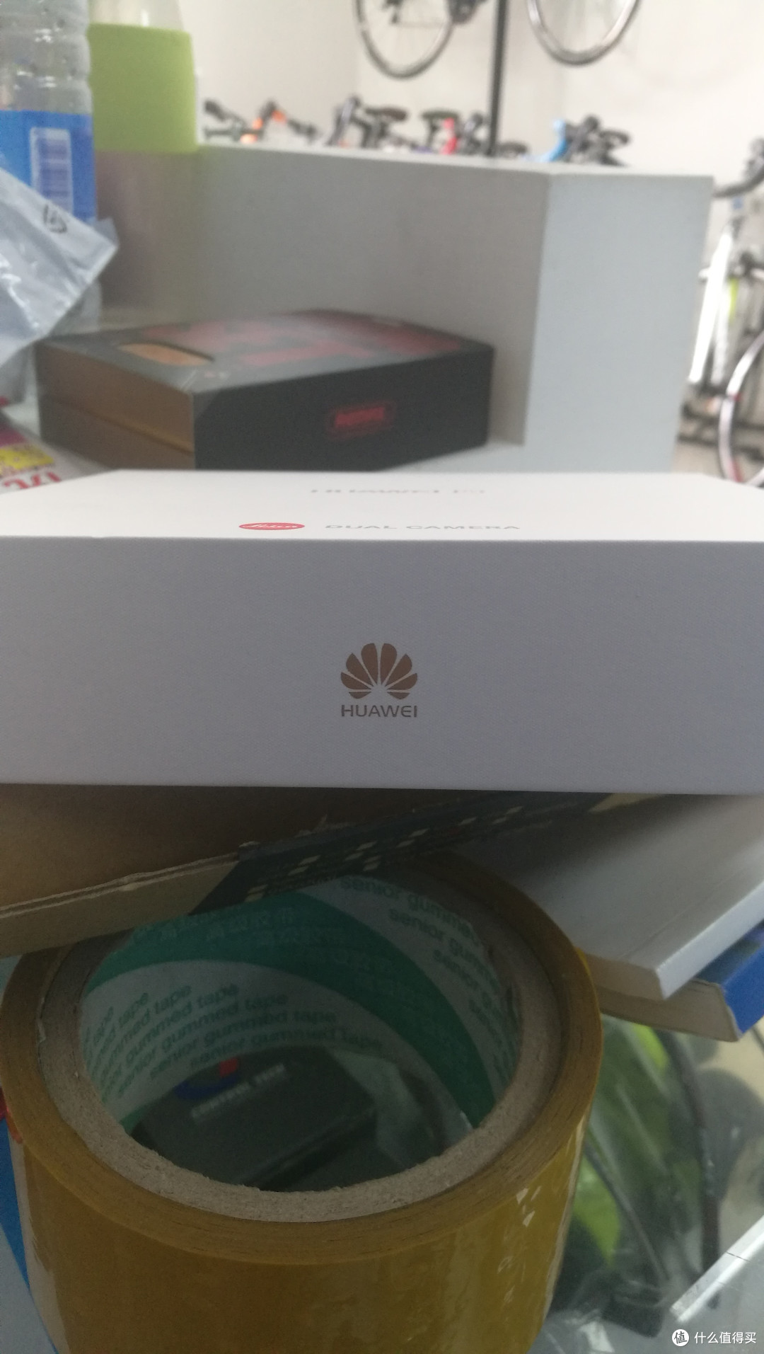 丢了MATE8,换掉V8,迎来华为P9:HUAWEI 华为 P9 简单开箱