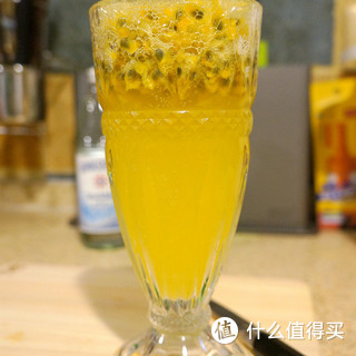 轻嗅浅尝，夏日芬芳——美味且简单的百香果特饮