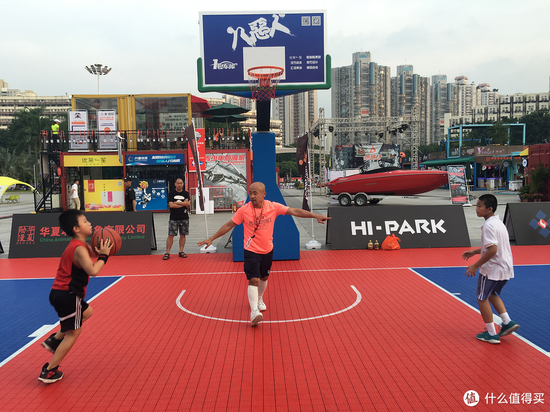 深圳出差行-意外遇到NCAA华人名宿后卫 廖士翔于篮球嘉年华