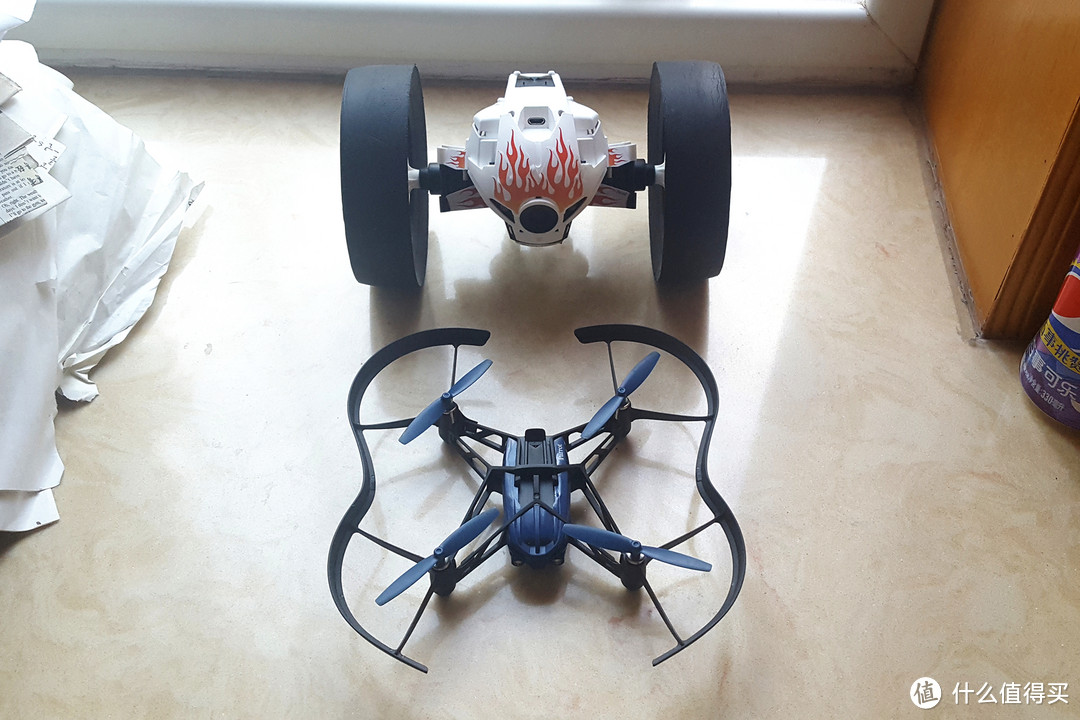 #本站首晒# Parrot 派诺特 Jumping Race Drone 遥控弹跳车 测评