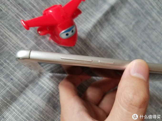 虽有不足,但流畅度出乎意外:魅蓝3s使用评测