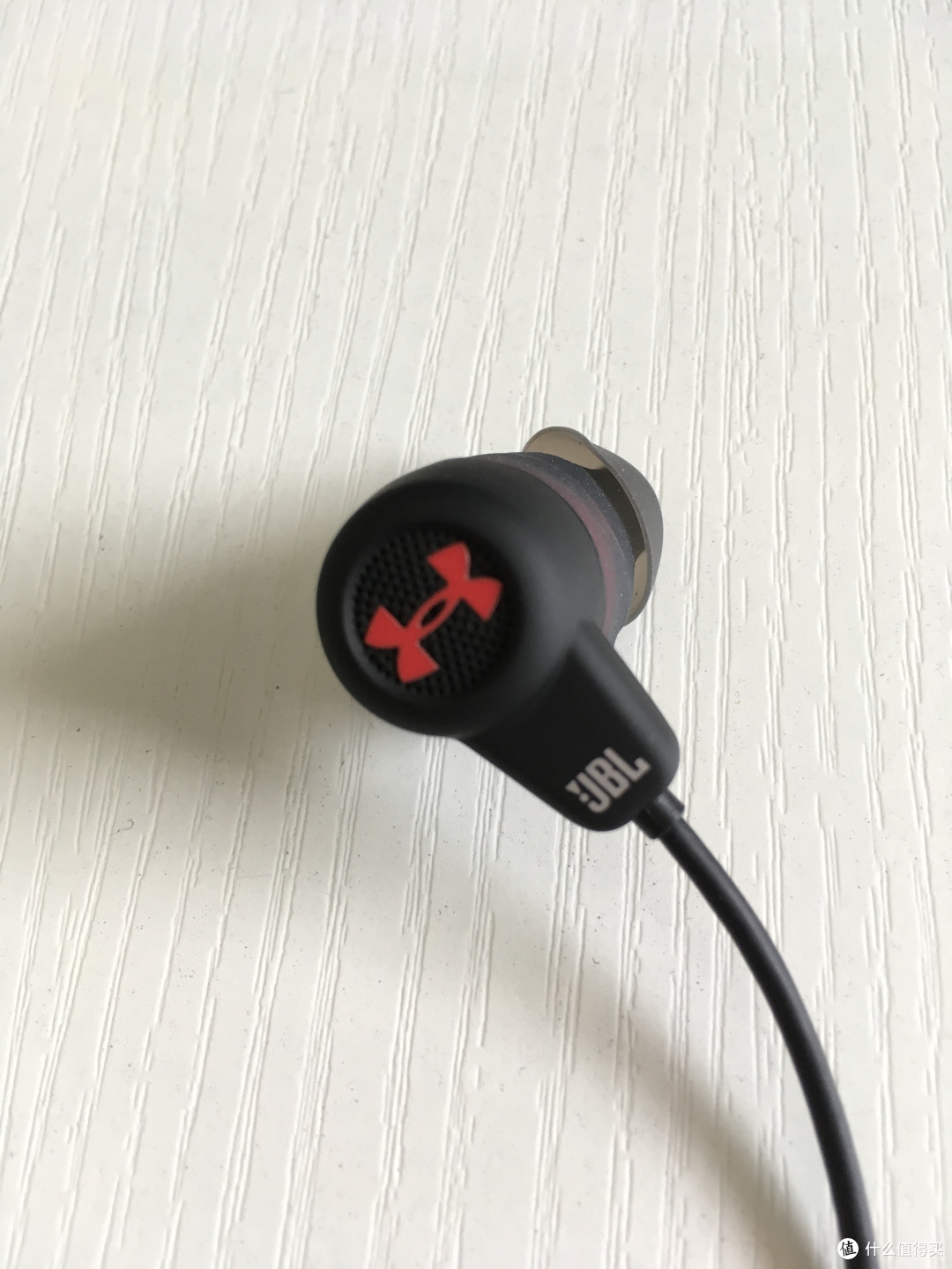 便携控之音乐篇—木耳的听响之路:JBL Under Armour 运动蓝牙耳机 内附真人兽