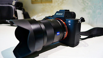 本萌妹真人出镜系列 篇一：SONY 索尼 ILCE-7M2 全画幅微单&T* FE55mm F1.8 ZA 开箱