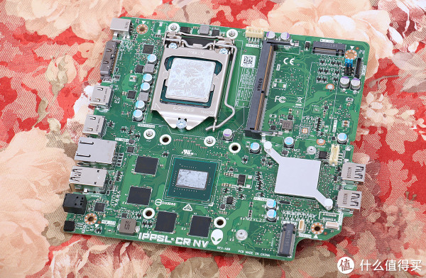 当之无愧的游戏小钢炮:alienware alpha r2 迷你游戏 pc 众测体验