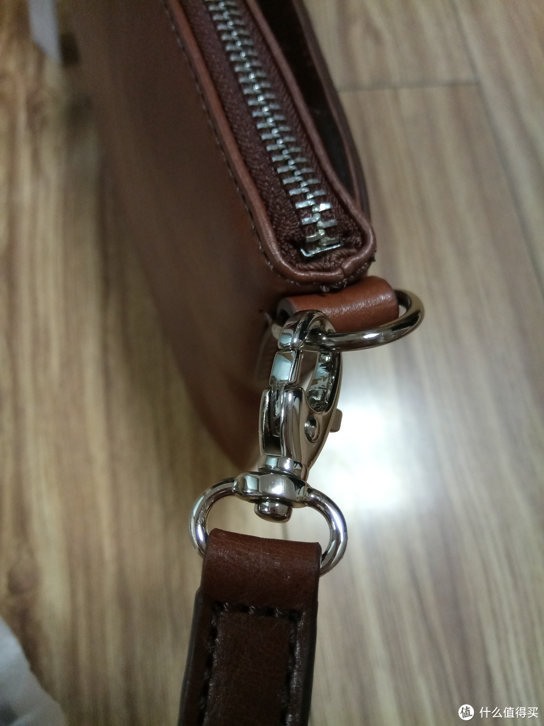 一次略遗憾的购物——FOSSIL Sydney Top Zip 棕色 斜挎包 开箱
