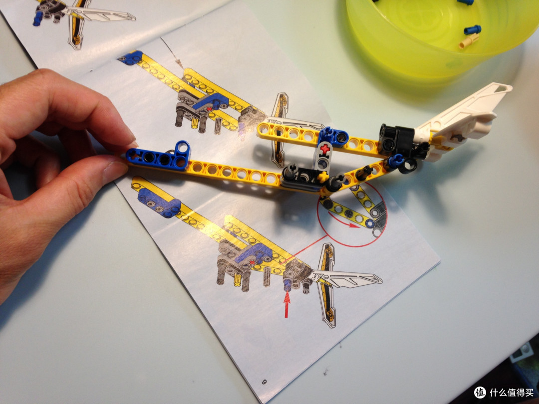 科技组启蒙 — LEGO 乐高 Technic 42044 螺旋桨飞机