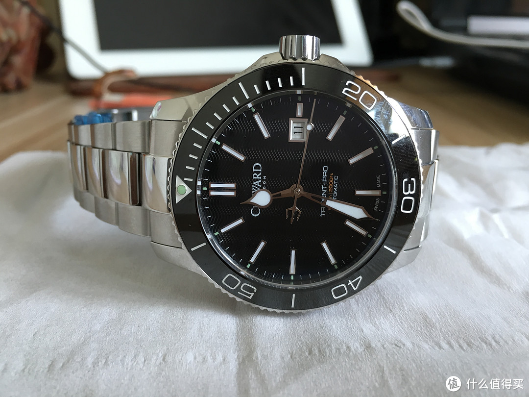 Christopher Ward 0760/1957 限量版男款石英计时 腕表