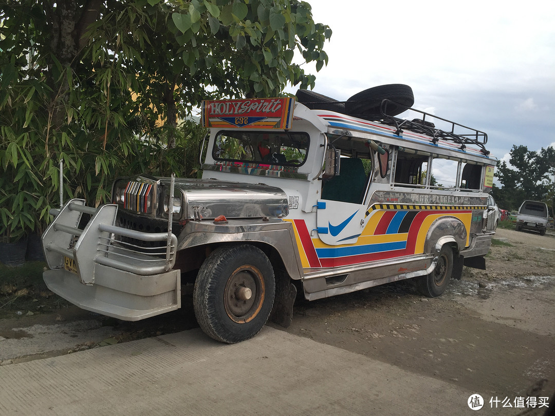菲律宾特色交通工具——吉姆尼