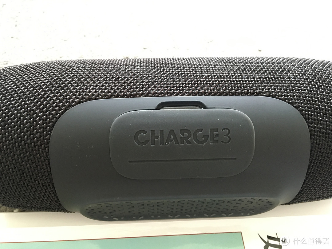 百联购入JBL charge3蓝牙音箱 简单开箱