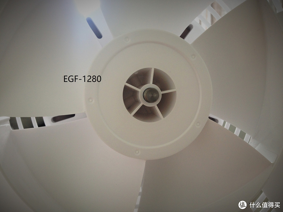 深入对比同门师兄弟——BALMUDA 巴慕达 EGF-1380&EGF-1280 电风扇