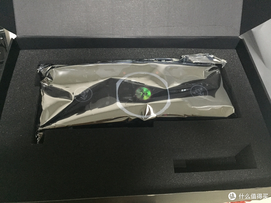 东哥618购入万元光污染神机—— 配Colorful 七彩虹 GTX1070 x-TOP 显卡