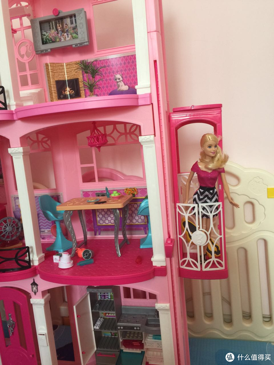 谁的童年没有一个粉红公主梦：Barbie 芭比之梦想豪宅 简晒