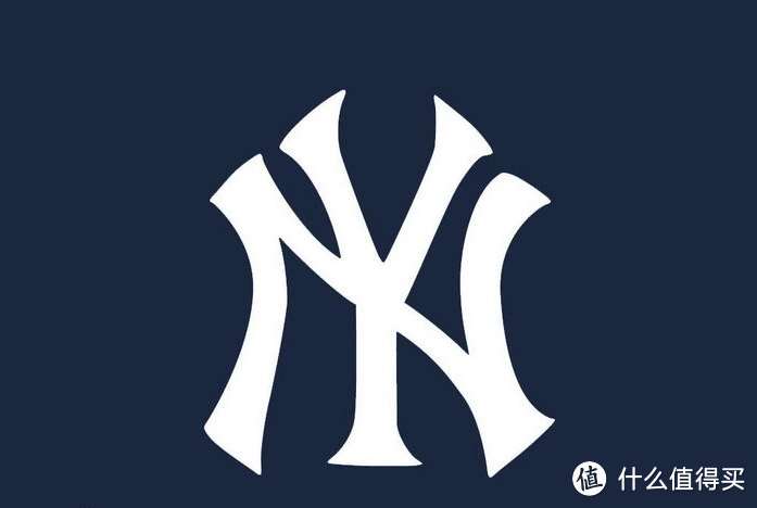 小侄子百天收到小叔子的礼物：Yankees 扬基队 婴童礼盒