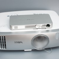 明基 i720 家用投影机外观展示(芯片|按钮|遥控器|接口|天线)