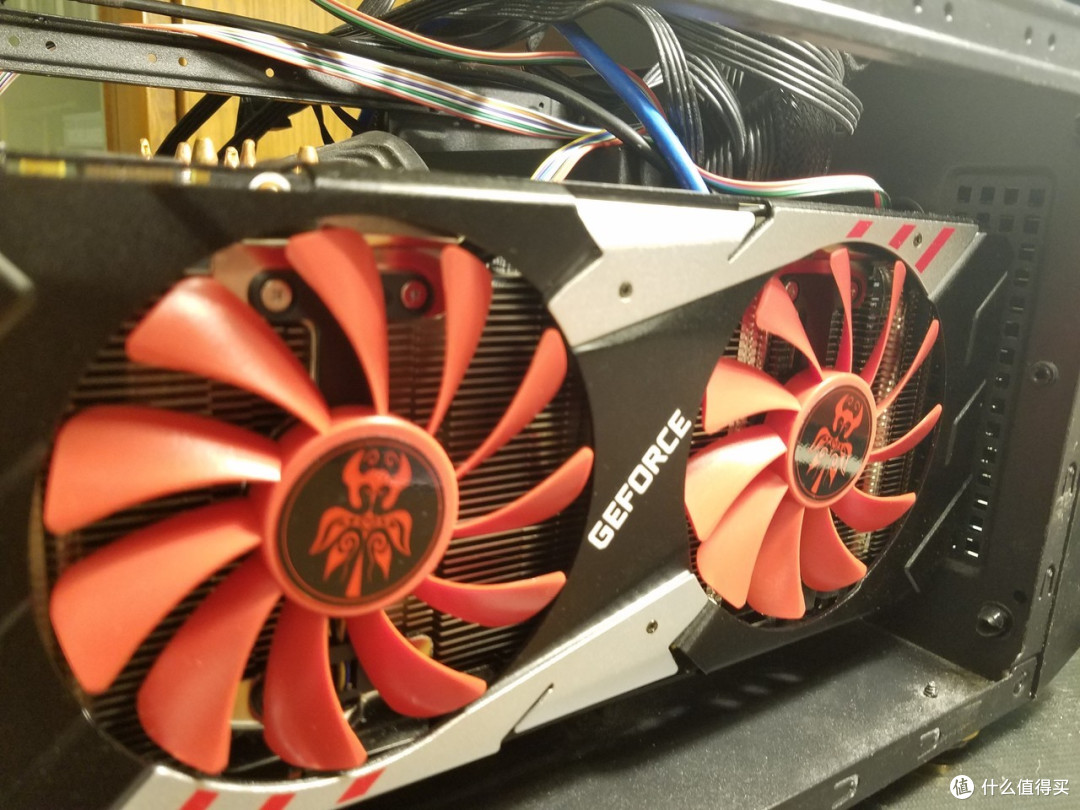 可以买到的最短的双扇 GAINWARD 耕升 GTX 1070 显卡 开箱+简单测试