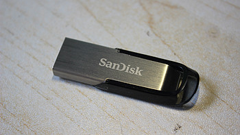 SanDisk 闪迪 酷铄(CZ73)  USB3.0 金属U盘 32GB 开箱评测