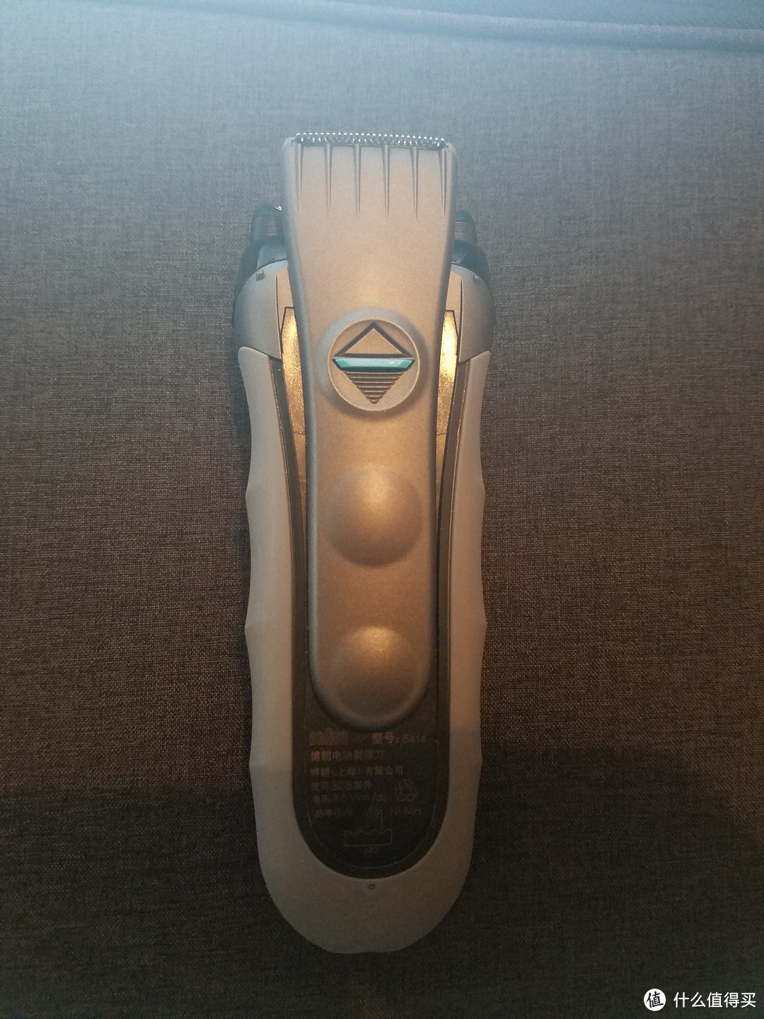 我的第一款电动剃须产品——BRAUN 博朗 cruZer6 剃须刀 开箱及使用测评