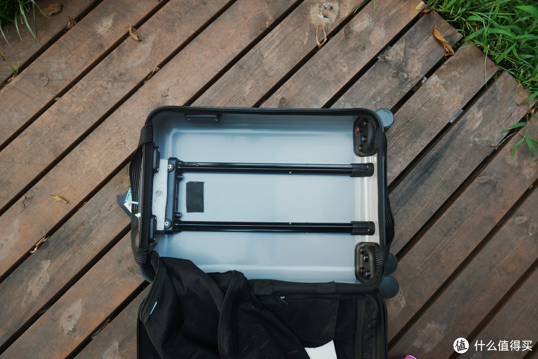 别致随心——ONEBOX一个箱子定制旅行箱20寸众测体验