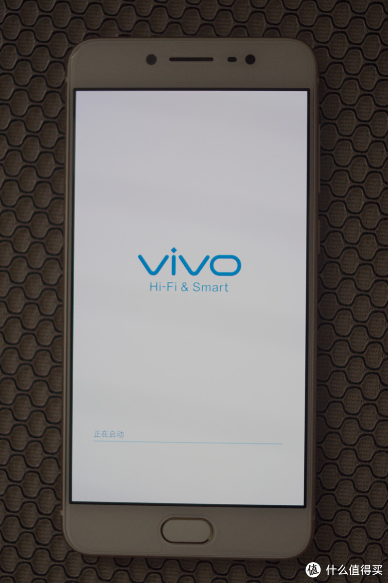 非典型自拍爱好者眼中的自拍强机——vivo X7 智能手机众测报告