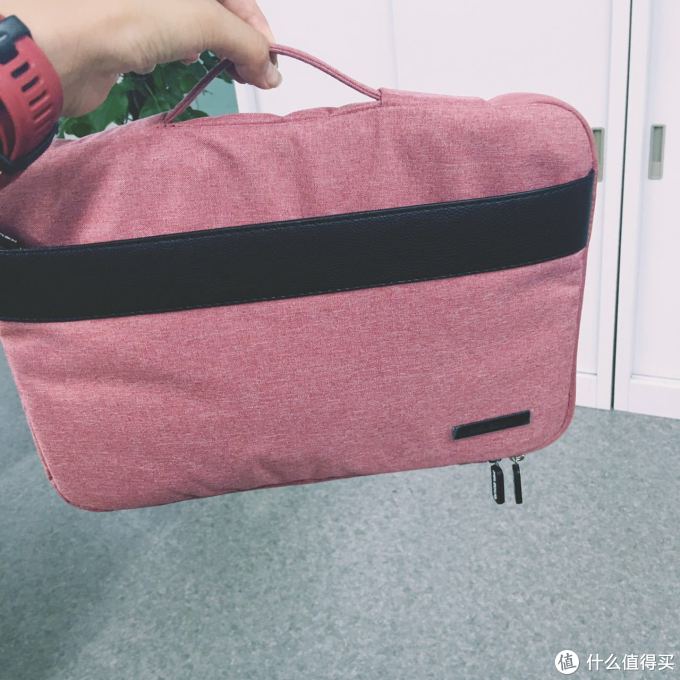 Microsoft 微软 Surface 平板电脑 到手后,买这些配件就够了