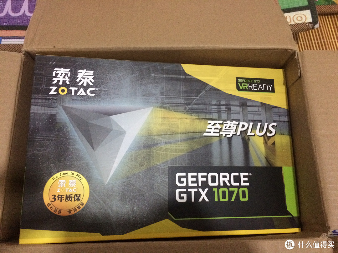 ZOTAC 索泰 1070PLUS OC开箱&耕升1070追风外形对比