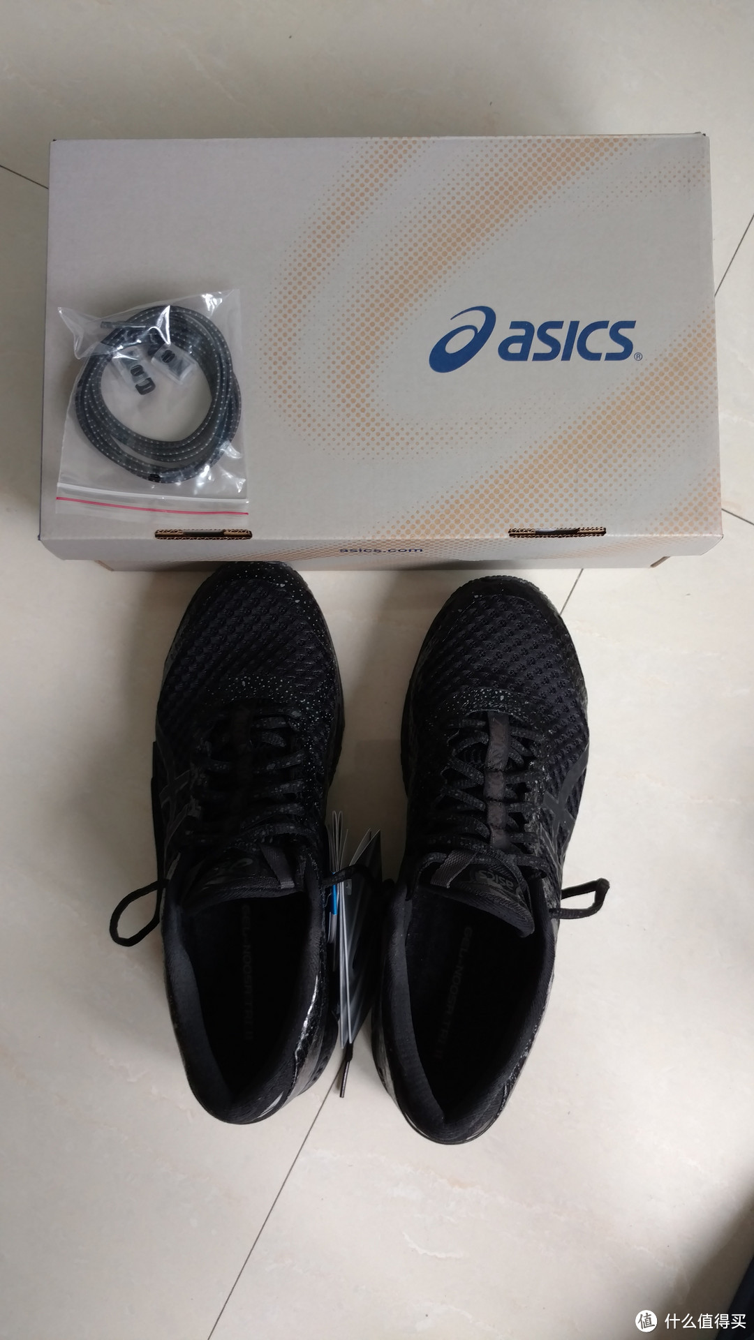 ASICS 亚瑟士 Gel-Noosa Tri 11 （黑色）男款竞速跑鞋开箱晒单