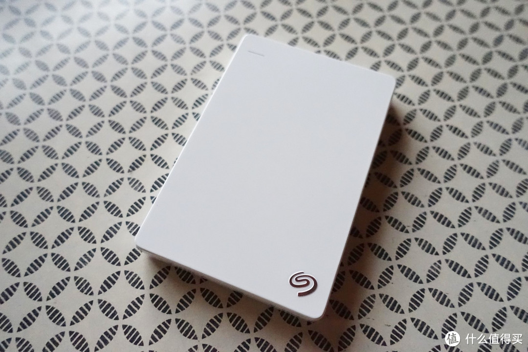 Seagate 希捷 Backup Plus 睿品 1TB移动硬盘 开箱与评测