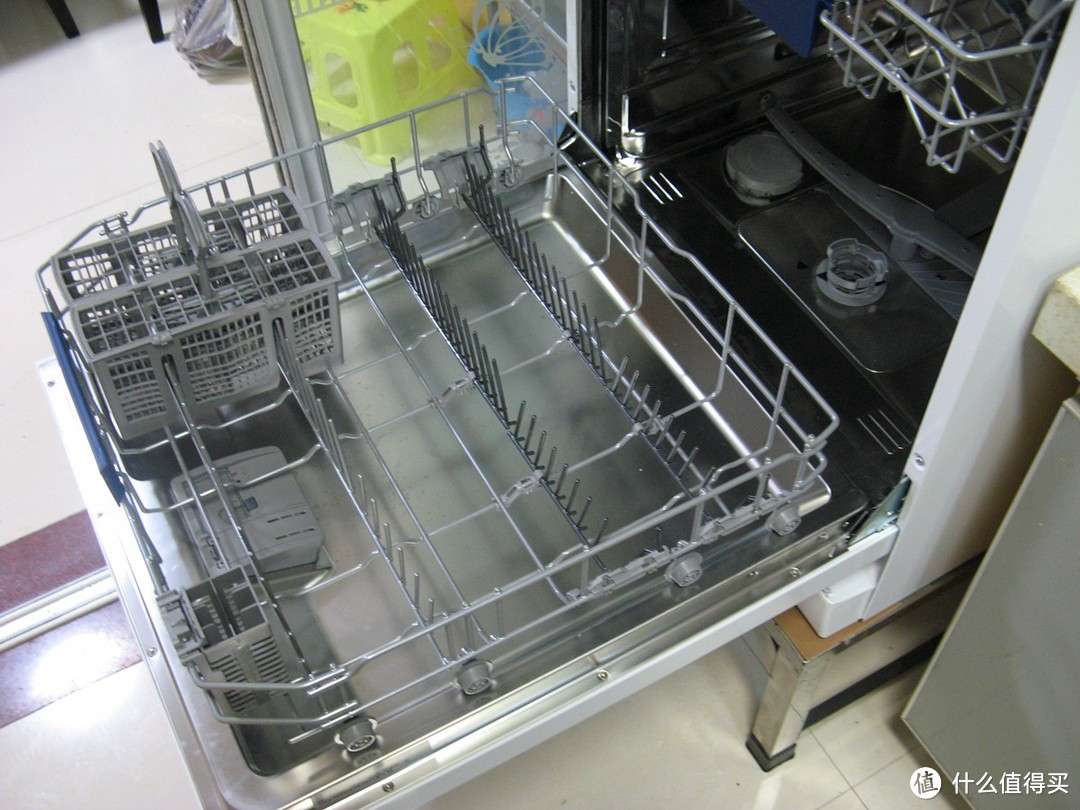 牵一发而动全身，一台洗碗机引发的家庭震动：SIEMENS 西门子 SN23E232TI 独立式洗碗机